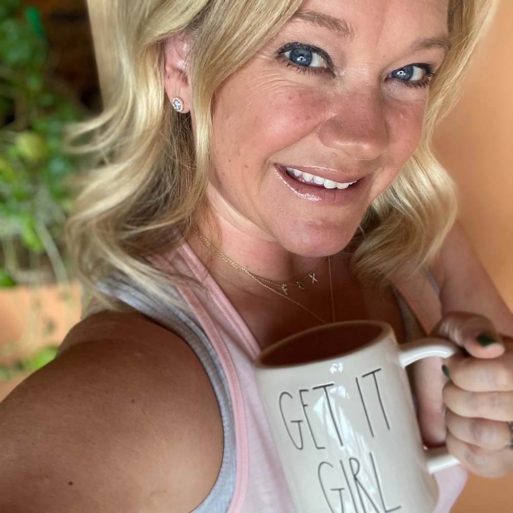 Meet your Posher, Christina